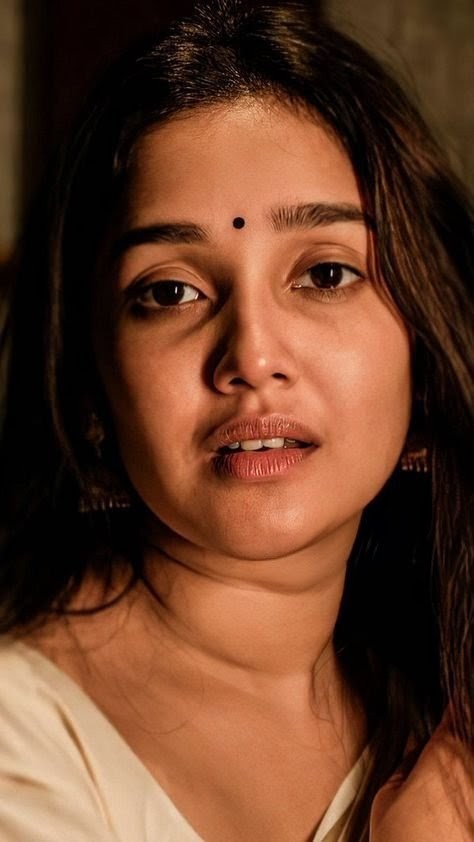 Facecard tweet media