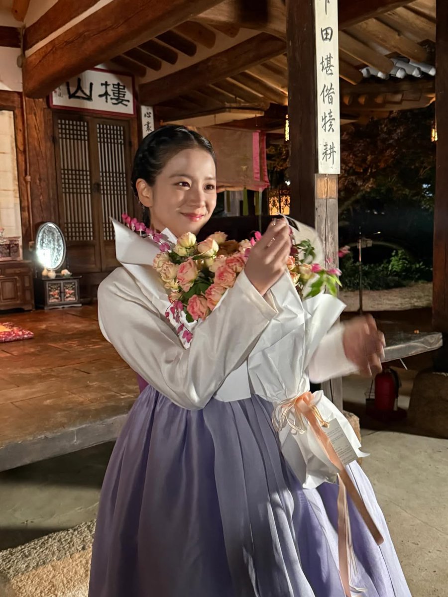 Blinks United tweet media