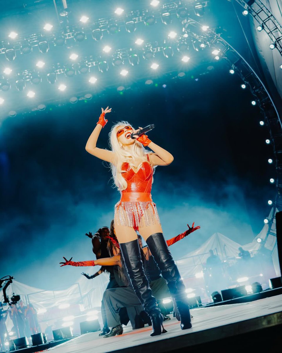 Xtina VIP tweet media