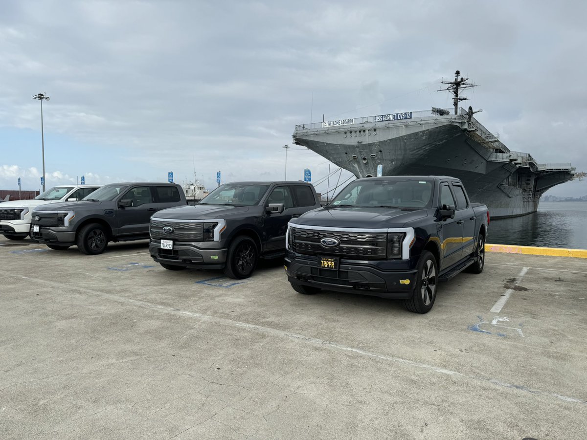 Christopher Bowe tweet media