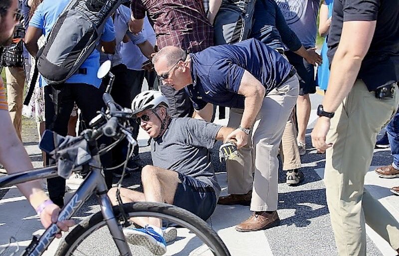 Rothschild tweet media