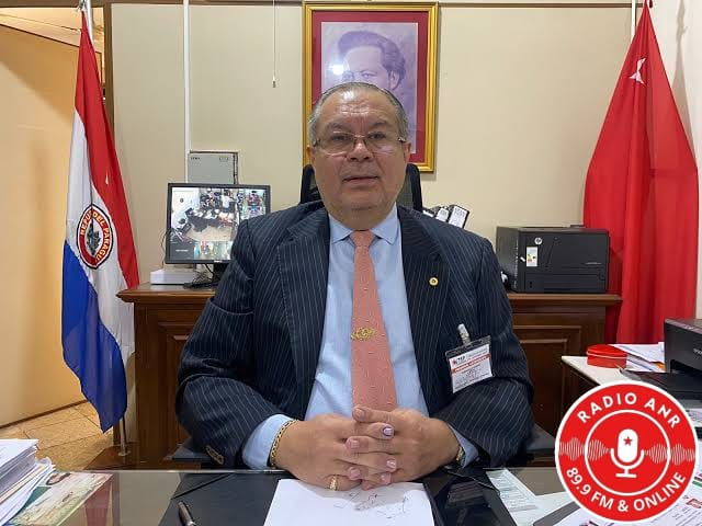 radioanr899's tweet photo. 🧵 #ANRNews | Contacto telefónico ☎️

Conversamos con el Dr. Rubén Rolón, secretario ejecutivo del Tribunal Electoral del Partido Colorado, sobre procedimientos ante renuncias de precandidaturas y su impacto en el proceso electoral.

#RadioANR 
#LaRadioQueNosUne https://t.co/fyIqkC5fBd