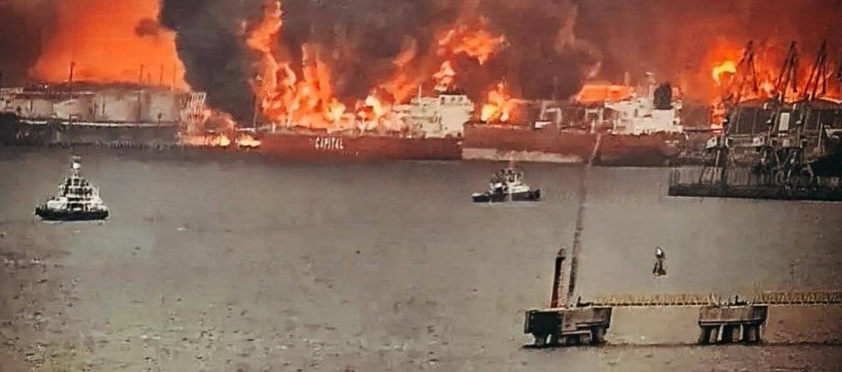 MAKS 25 🇺🇦👀 tweet media