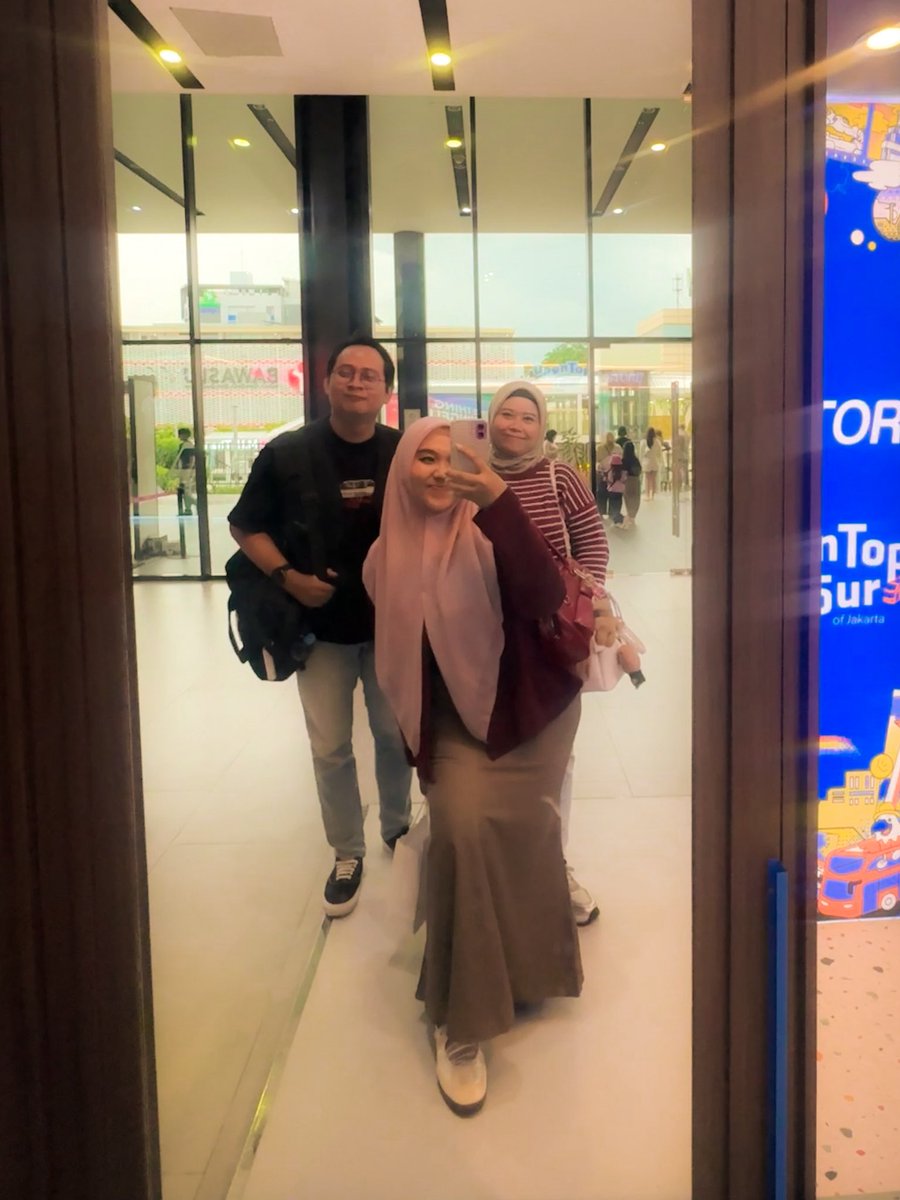 Nad🌻 tweet media