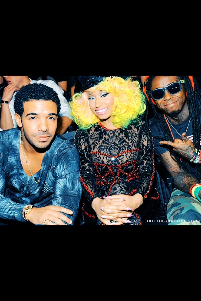 Nicki4orever's tweet image. Name a more iconic trio. I’ll wait. Drake, Wayne, and the Queen of Rap topping the 21st-century charts is peak excellence! 🐐🐐👸🏽 #NickiMinaj #LilWayne #Drake #Billboard ❤️❤️❤️👑👑👑🩷🩷🩷