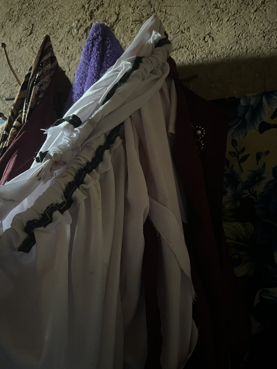 incest lover tweet media