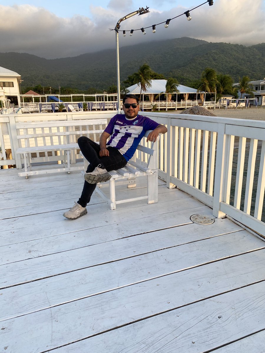 Ronal Romero tweet media