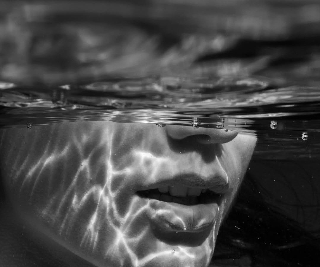 Anna Swir tweet media