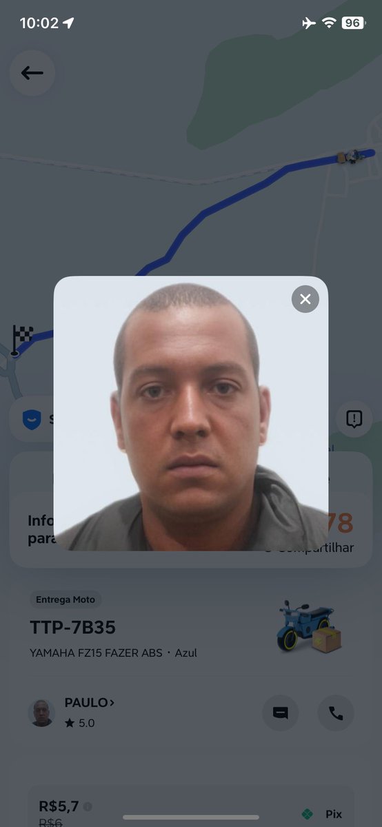 Ocanhax's tweet photo. @voude99 Esse motorista pegou minha entrega às 09:45 e até agora (14:23) não entregou, uma corrida que não levaria nem 5min!! Me ajudem a compartilhar, não é de valor alto mas é meu trabalho e é dinheiro!!! https://t.co/08aW86phOF