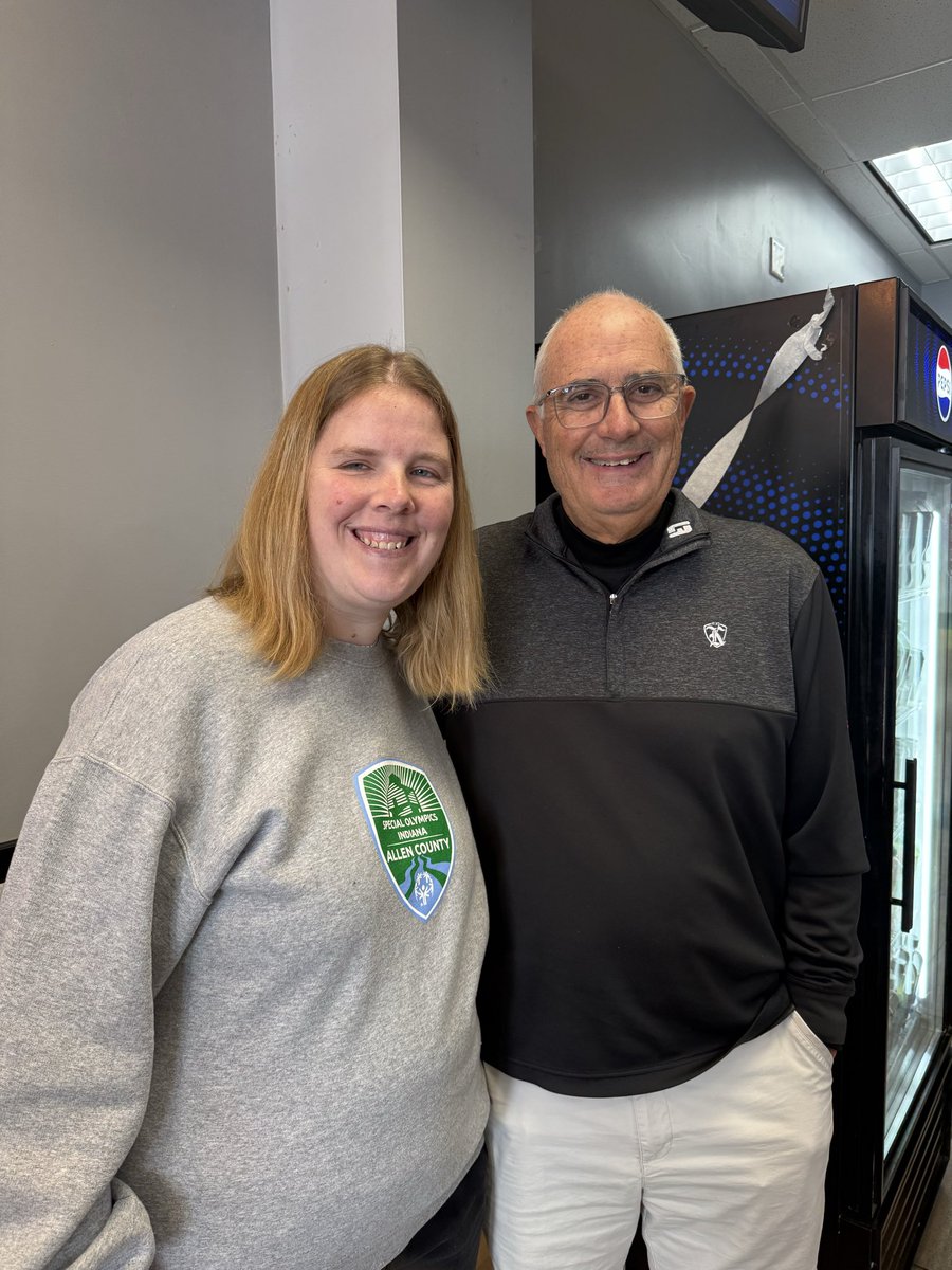 Donna Hazelett tweet media