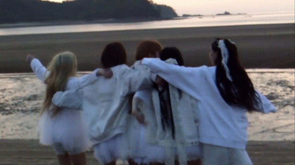 Lizard Fairy tweet media