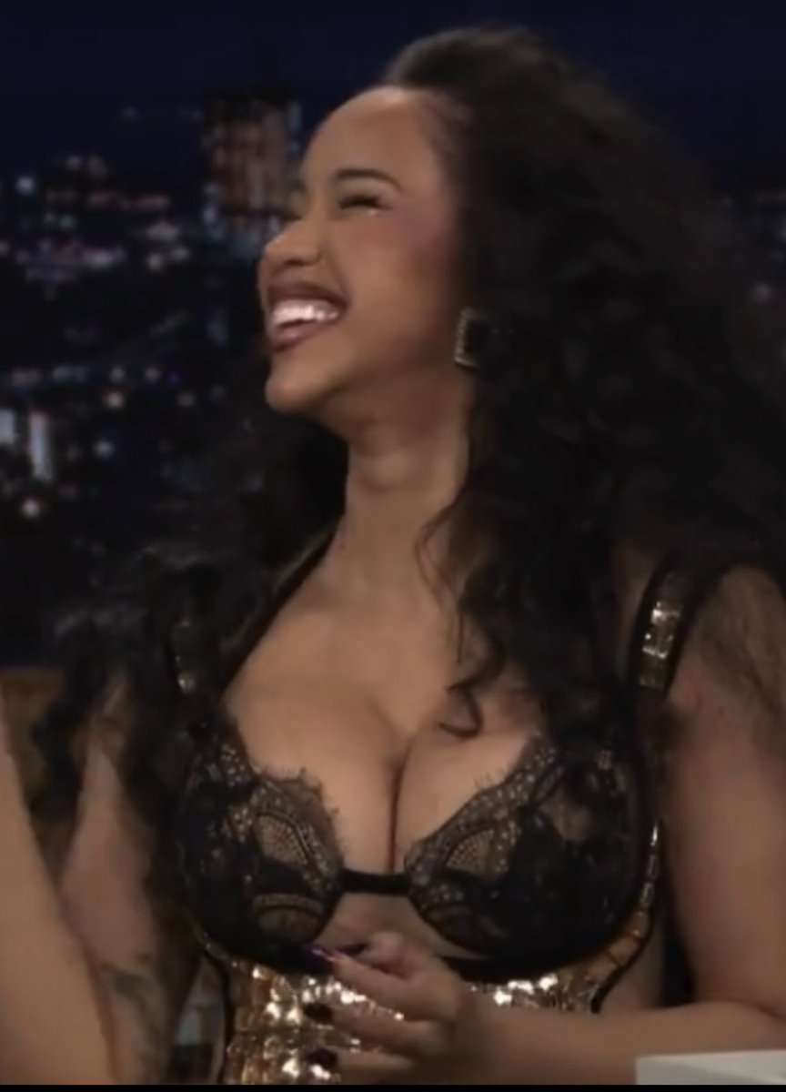 Sylvester♋️ tweet media