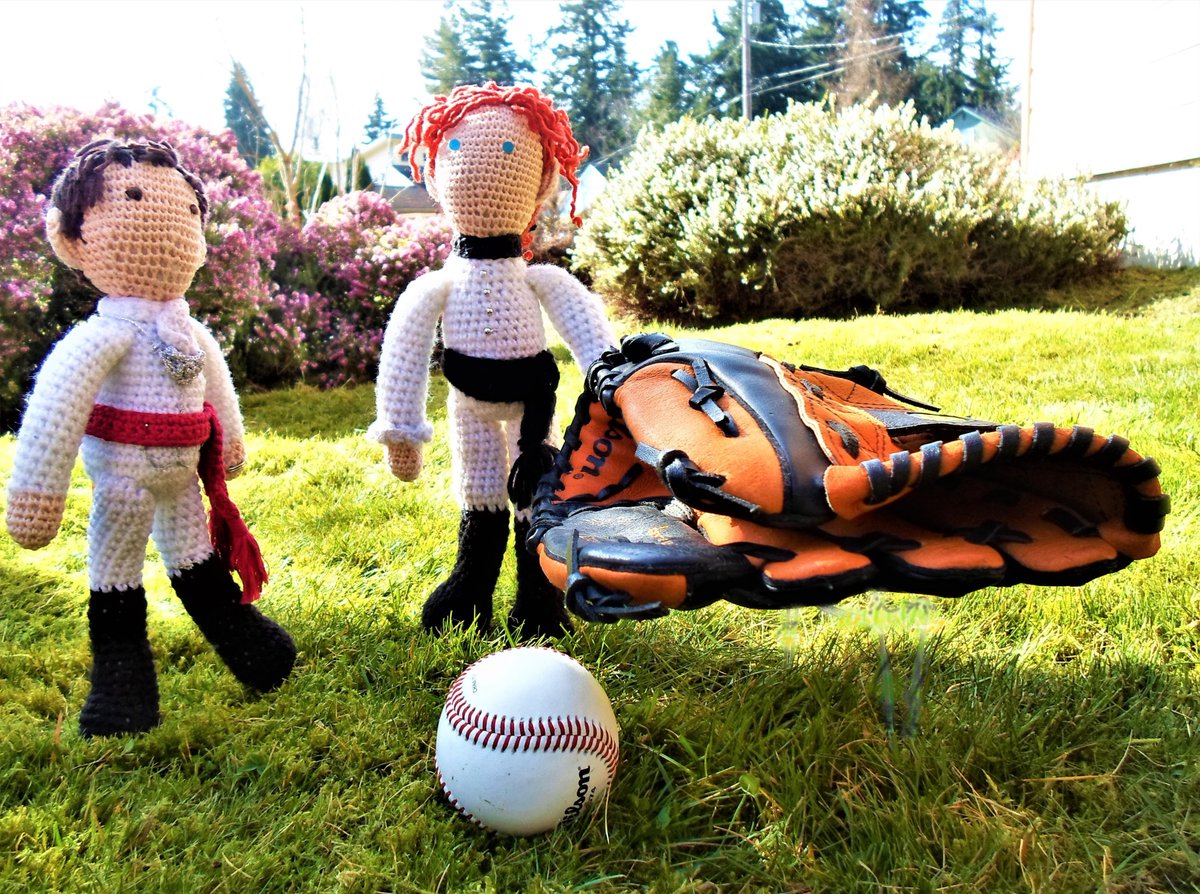 OnlyRedNow tweet media