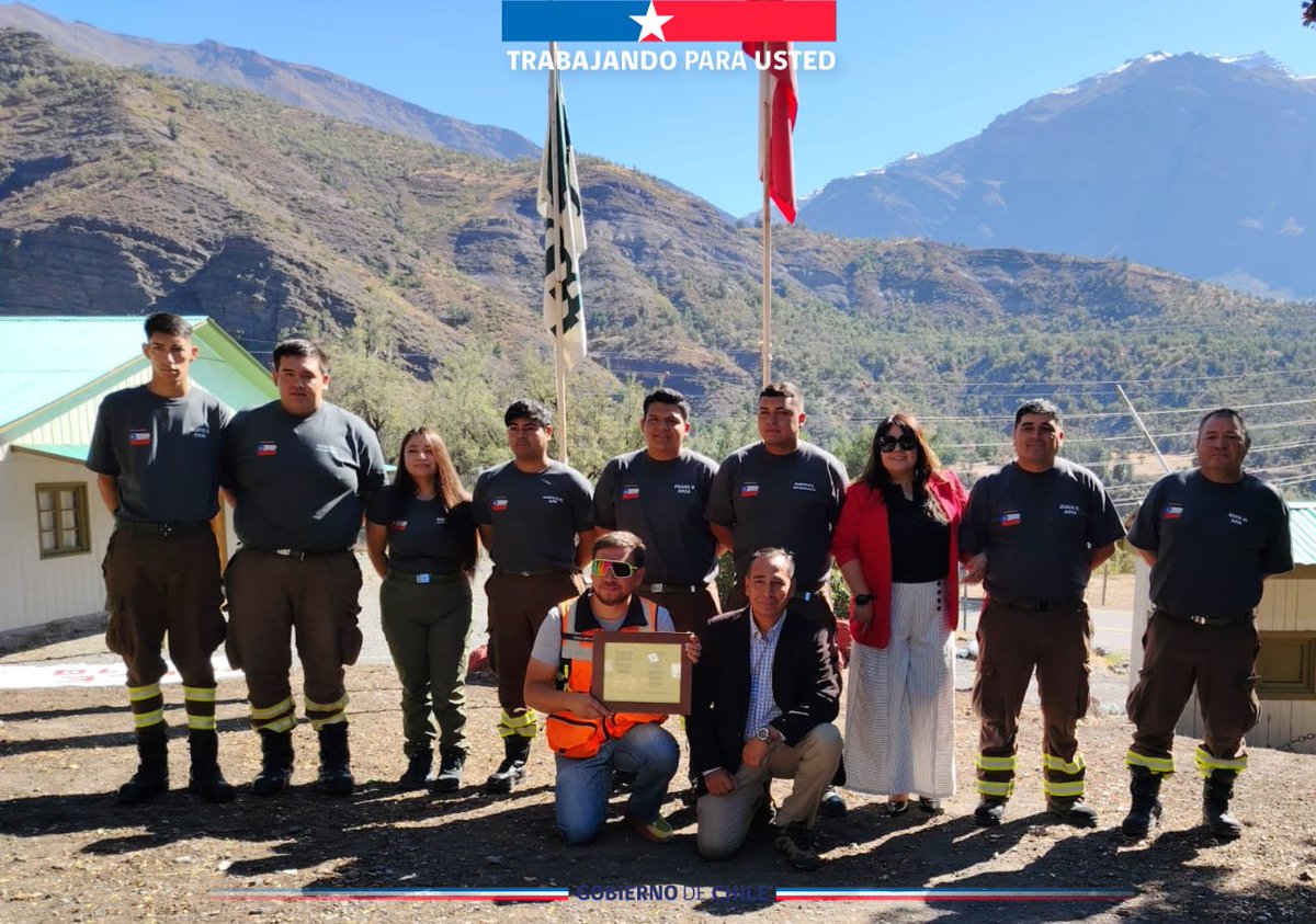 CONAF Región Metropolitana tweet media