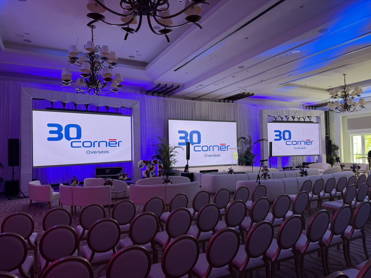 JohnnyQuinnUSA's tweet image. AV check complete ✅

I am looking forward to speaking at Corner Bank Overseas 30th Anniversary this evening! 👏🏻

#PushingForward ⏩ #Speaker 🎤