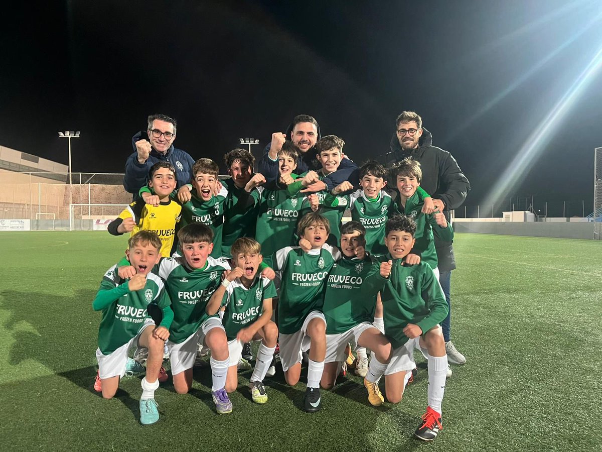 raneroficial's tweet photo. LACANTERAVERDE 

Alevin Autonomica 

EF Torre Pacheco 
0-1
Ranero CF 

⚽️Adrian https://t.co/ZiHqhVn5Bv