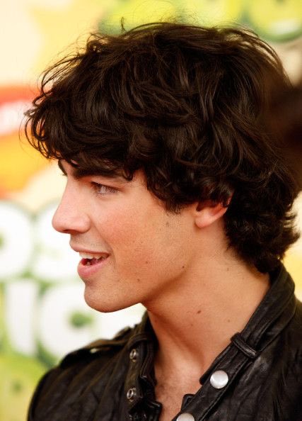 Stephanie tweet media