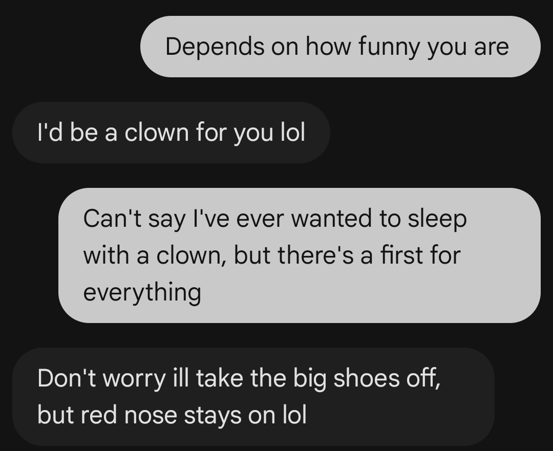 Bestusernameev5's tweet photo. @izzyonionberry In the same boat as you rn; is it a ick or the best thing I've ever been texted— a close tie https://t.co/TsCbiqdiRK