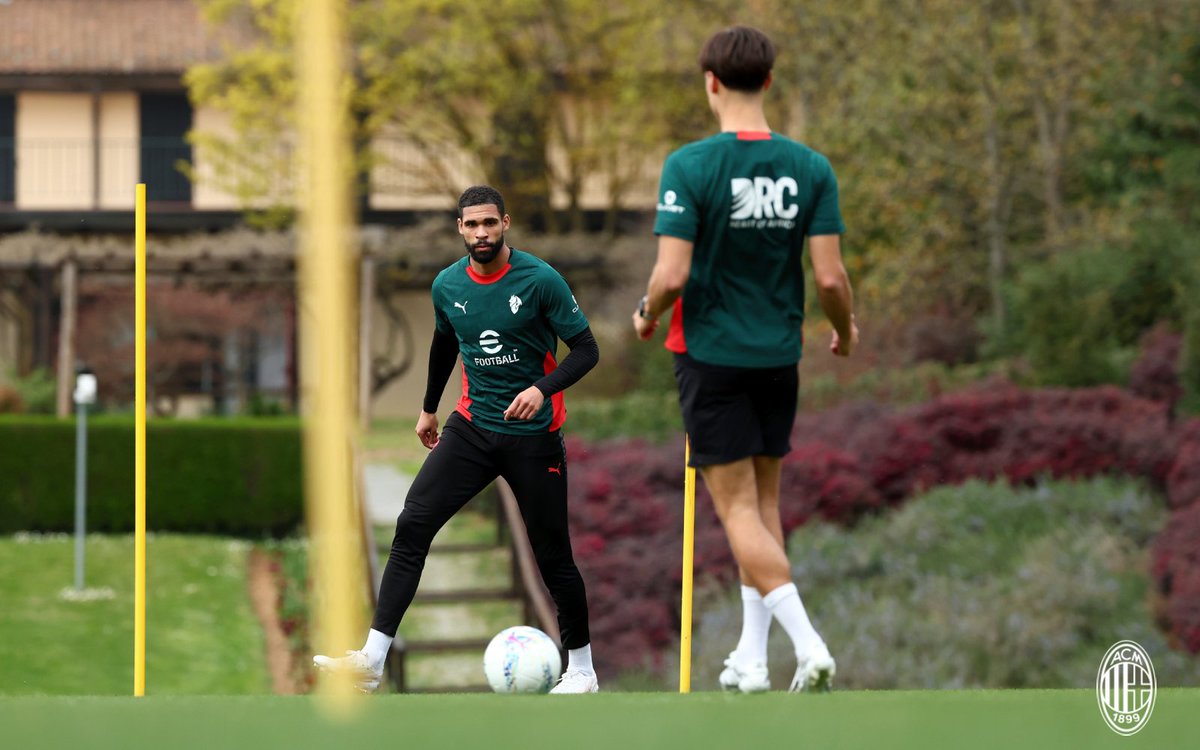 AC Milan tweet media
