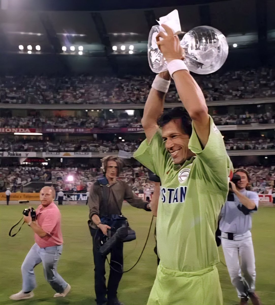 𝗠𝗼𝗻𝗮ⁱᴾⁱᵃⁿ🕊️🦋 tweet media