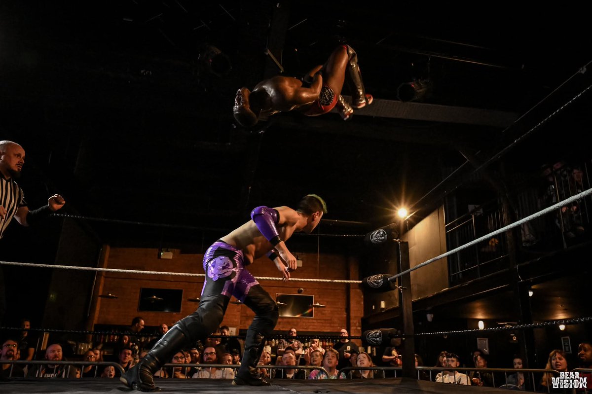 KamikazeProUK's tweet photo. Tonight at 8pm, we are really excited to reveal the new venue for Sky's The Limit 11.
It'll be our first main show outside of the Kamikaze Pro Dojo in 3.5 years.
It's about time Kamikaze Pro was back in full effect. Stay tuned ๐ช
#KeepItPro #RelentlessForever #2ndCityProWres https://t.co/2yNEczQcuq