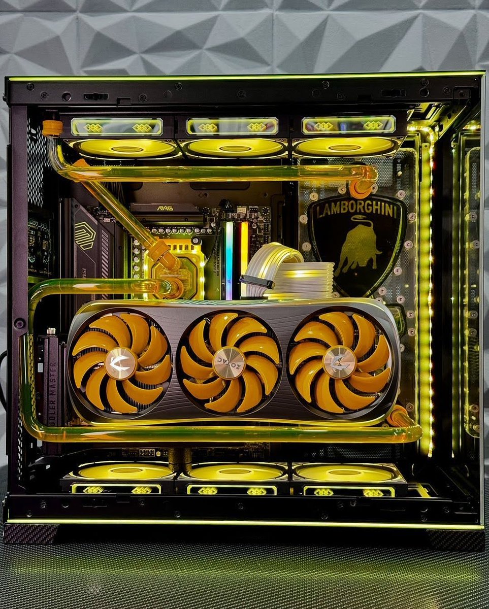 ZOTAC_USA's tweet image. A build that's faster than it looks👀🔥 with the ZOTAC GAMING GeForce RTX 4090 AMP Extreme Airo under the hood.🏎️⚙️

📷 IG: brocbyte

#RTX4090 #RTX40 #AMP #EXTREME #AIRO #Tech #GPU #PCBuild #GamingPC #PCHardware #PCComponents