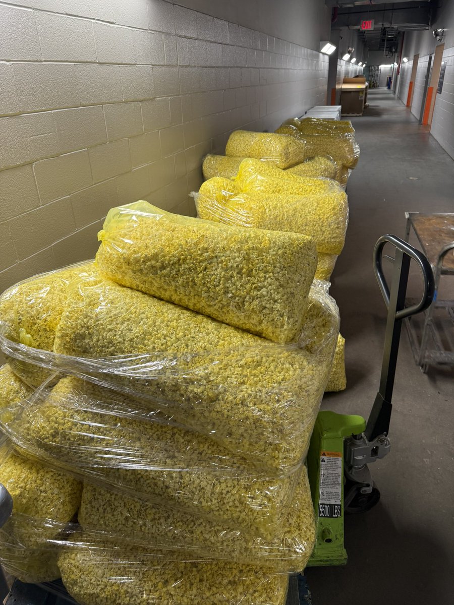 Simone Eli tweet media