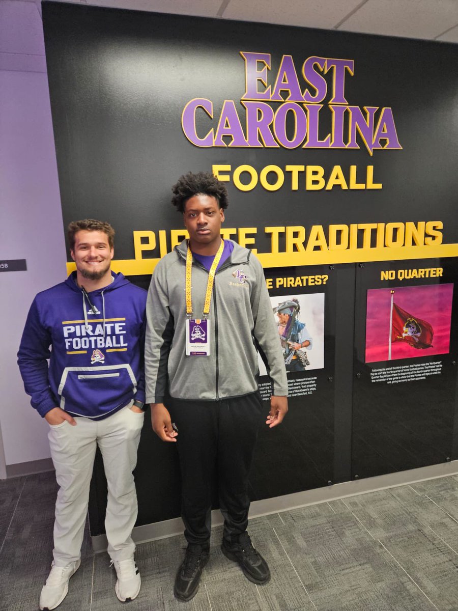 Royal “Snake” Maxwell tweet media