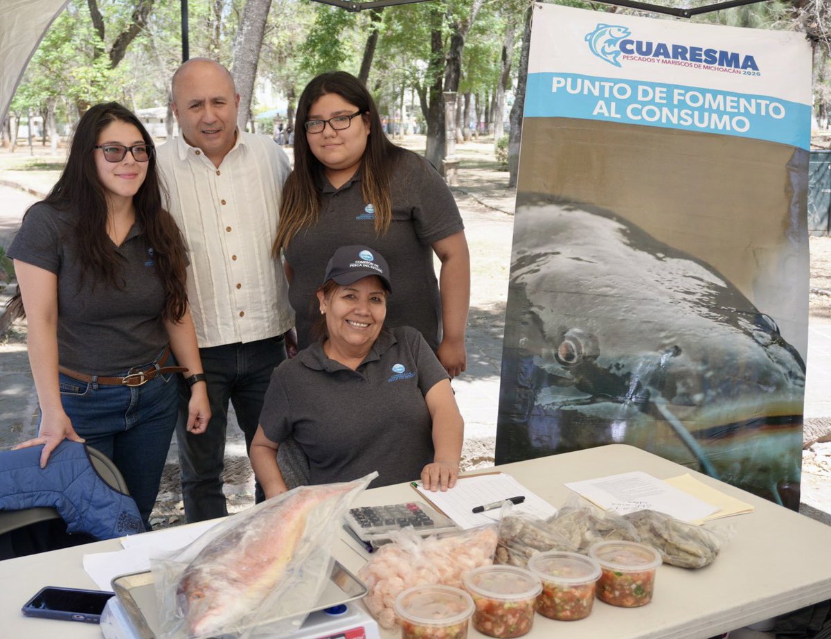 COMPESCA_'s tweet photo. ¡Últimos días de Cuaresma! 🐟✨
Disfruta pescado michoacano: fresco, nutritivo y a bajo costo. 🦐
📍 Morelia: jueves 26 y viernes 27.
📍 Interior: viernes en Uruapan y Gabriel Zamora
🔸 Más de 125 granjas con venta directa
#Cuaresma2026 #Compesca #MichoacánEsMejor https://t.co/GoaUAkrxNo