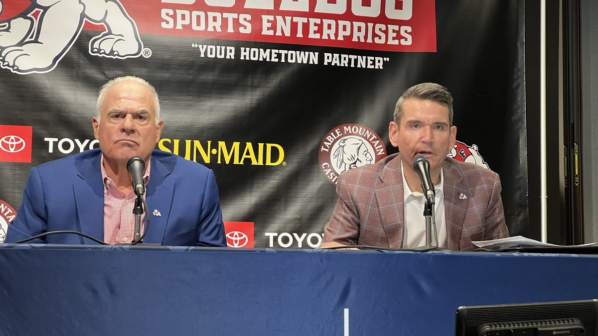 BarkBoard.com tweet media