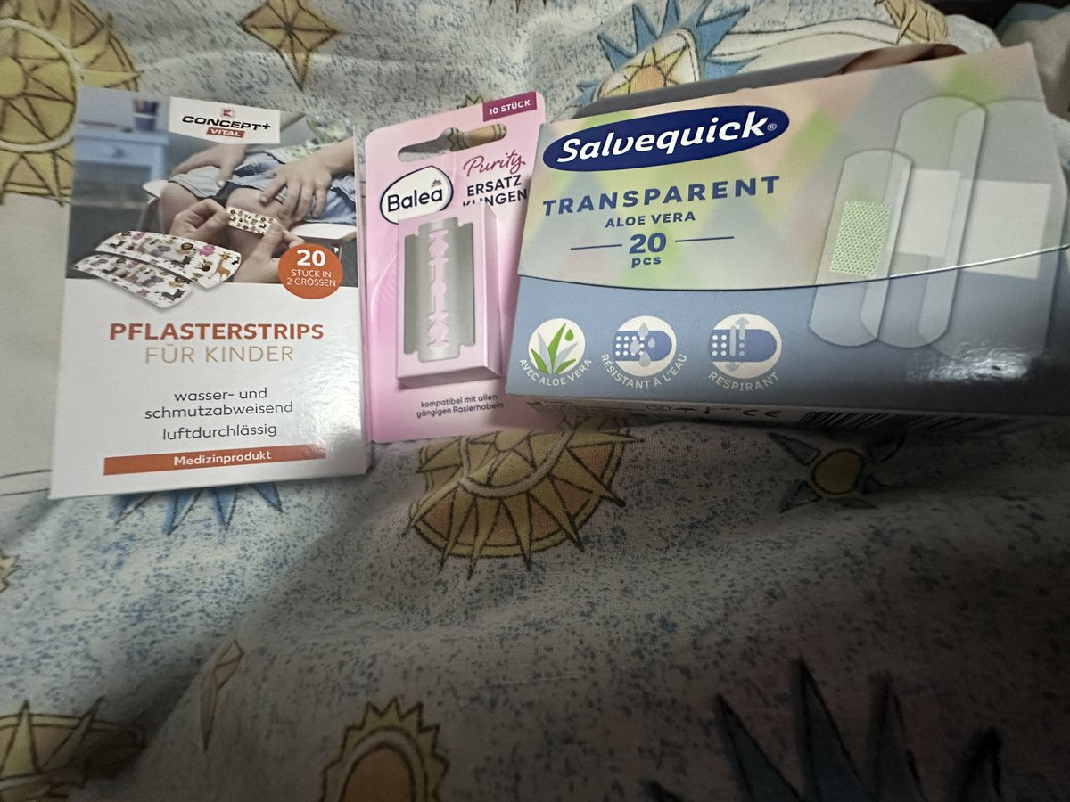 🦴Uriel tweet media