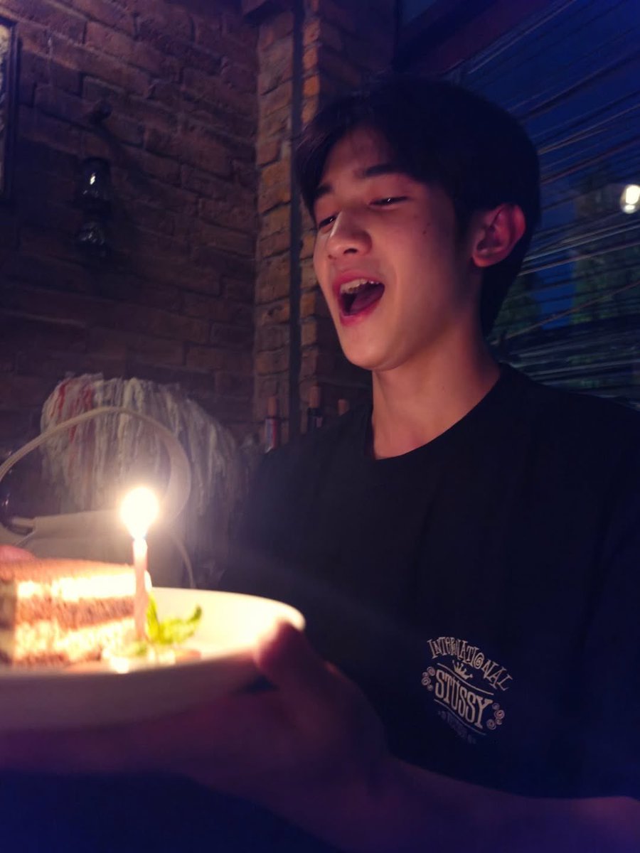 𝑳𝒆𝒆🍒= มัมรีรี tweet media