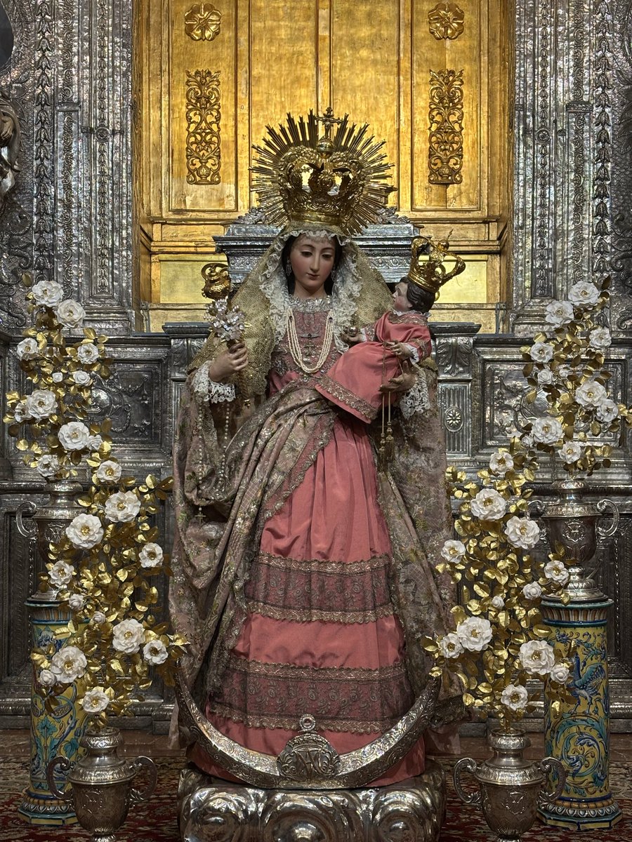 “He aquí la esclava del Señor, hágase en mí según tu palabra”

❤️‍🔥