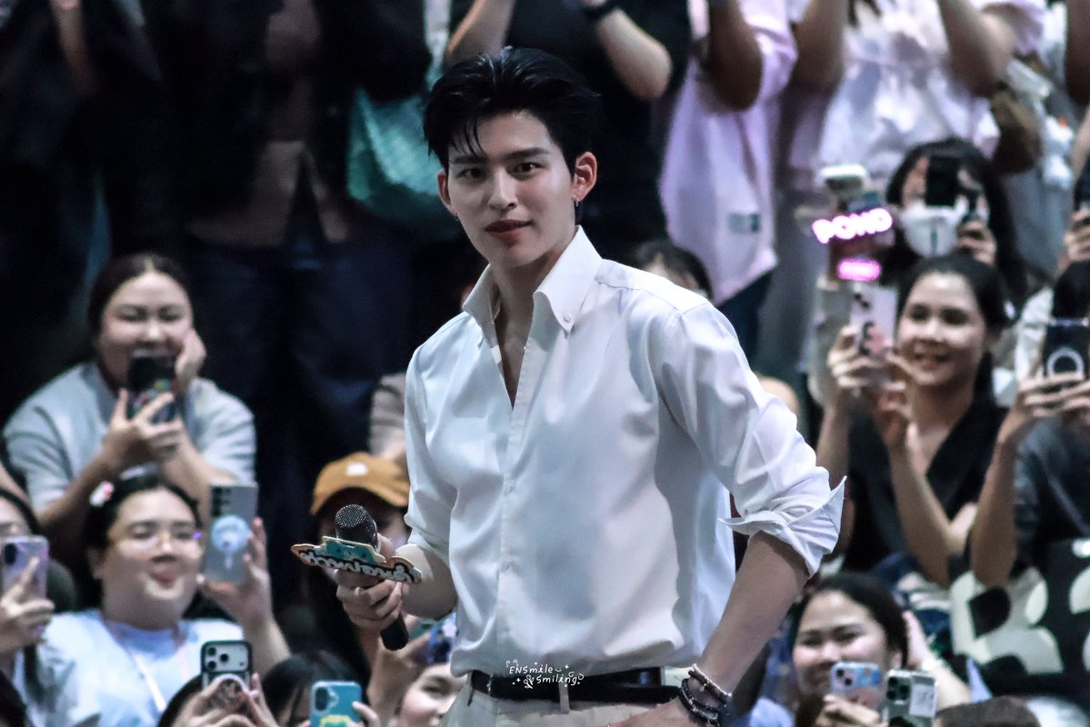 SmileSmiling ˚◡̈ tweet media