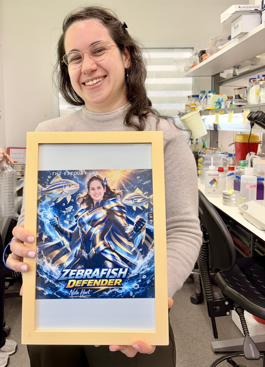 YanivElkouby's tweet photo. Our superhero @neta_hart1 volunteered to come in to the lab and take care of our fish, no matter what, even under missile attacks. 

We gave her this not-even-nearly- appropriate diploma 💪🏼🐟

#zebrafish https://t.co/Rn4Ylulh71
