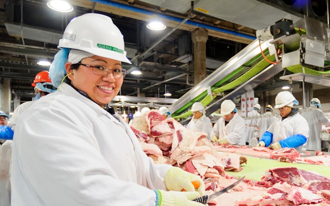 beyond_capital's tweet image. The 3,800 workers at the JBS beef processing plant in Greeley, Colorado, walked off the job on Monday, March 16. #Workers from around the world have united in the largest U.S. meatpacking #strike in 40 years.
socialistplanningbeyondcapitalism.org/labor-solidari…