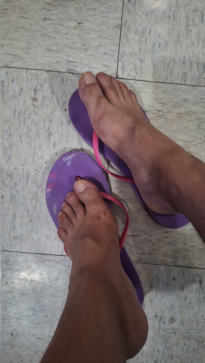 mexifeetcr tweet media