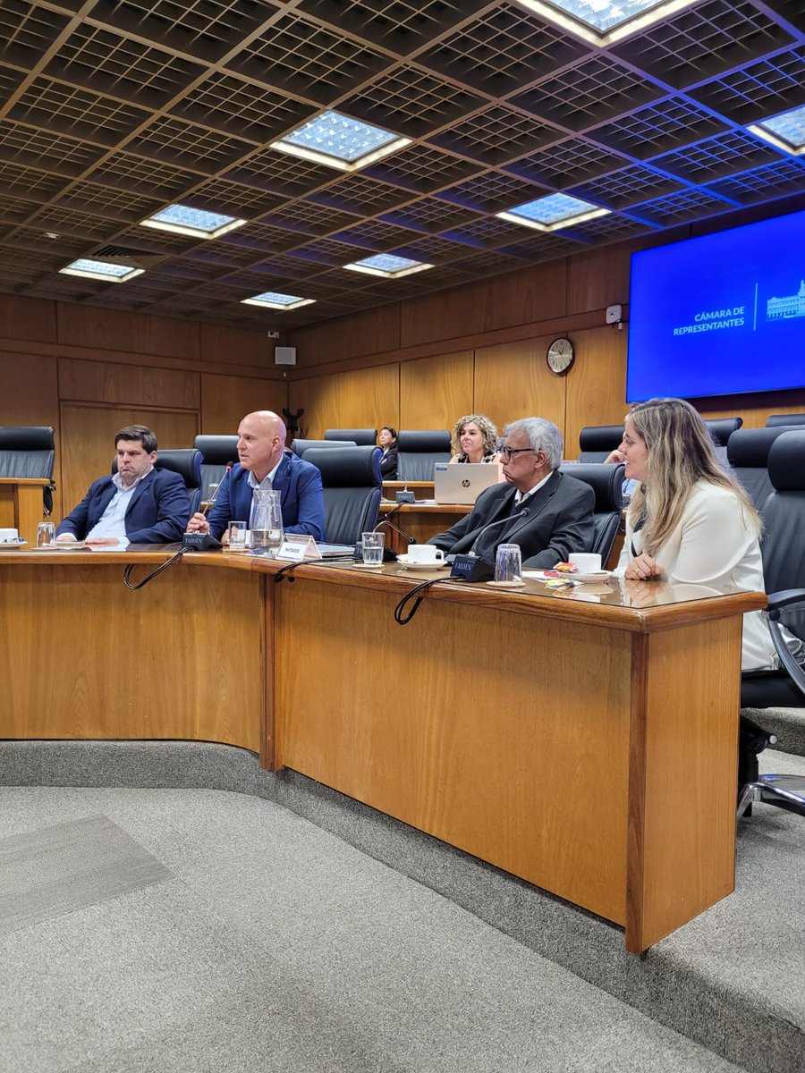 Congreso de Intendentes tweet media