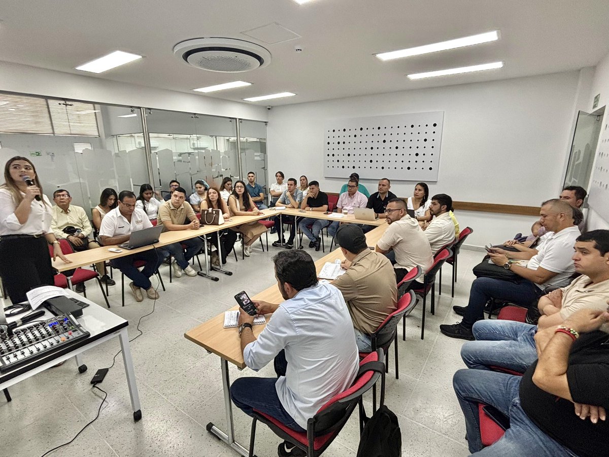 Cámara de Comercio del Huila tweet media