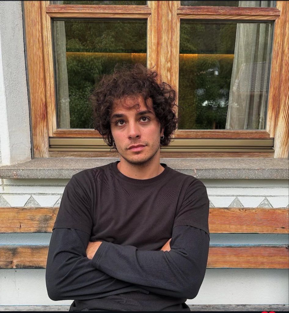 bree 🌊 tweet media