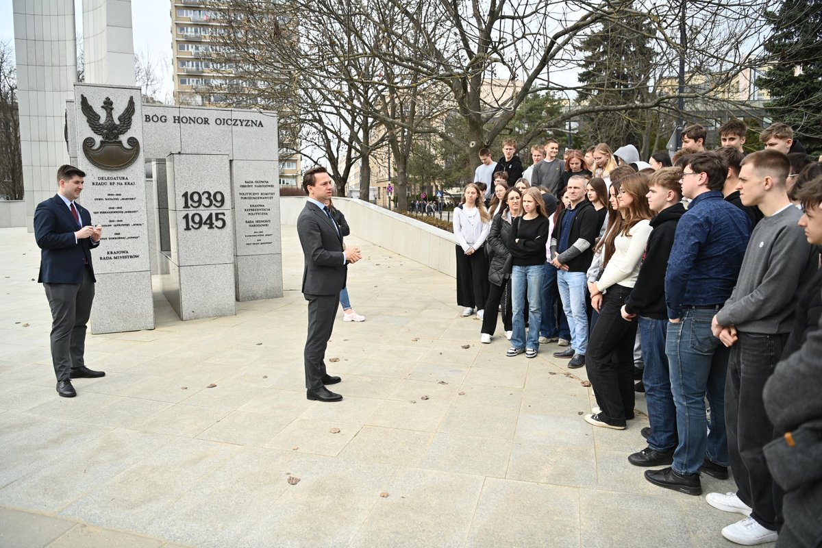 Krzysztof Bosak 🇵🇱 tweet media