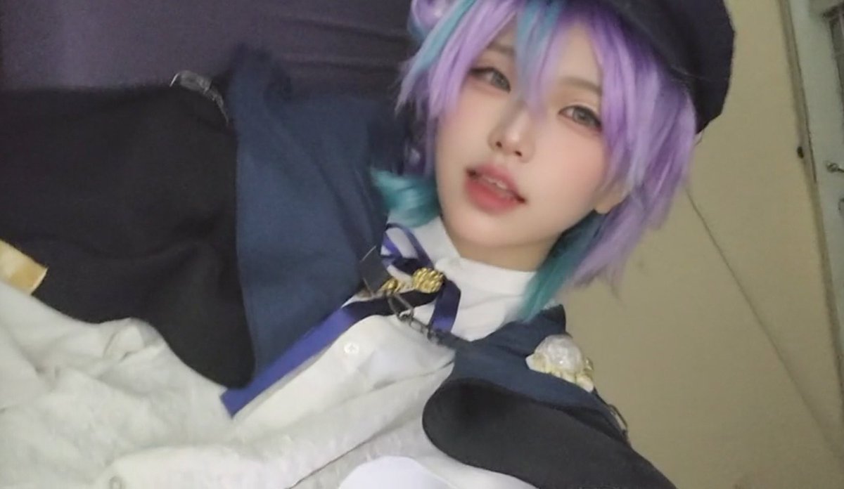 かなで tweet media