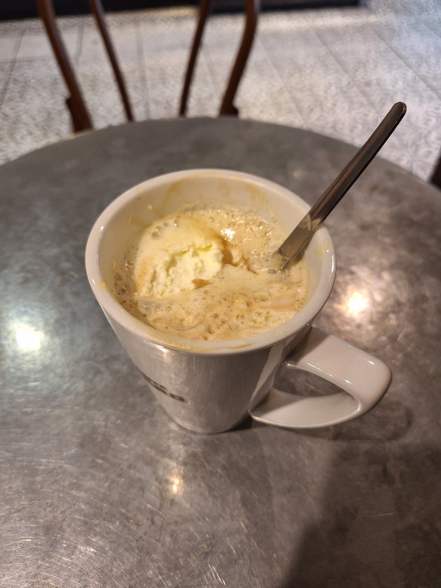 ❄ Synthie SS01 🗨 tweet media