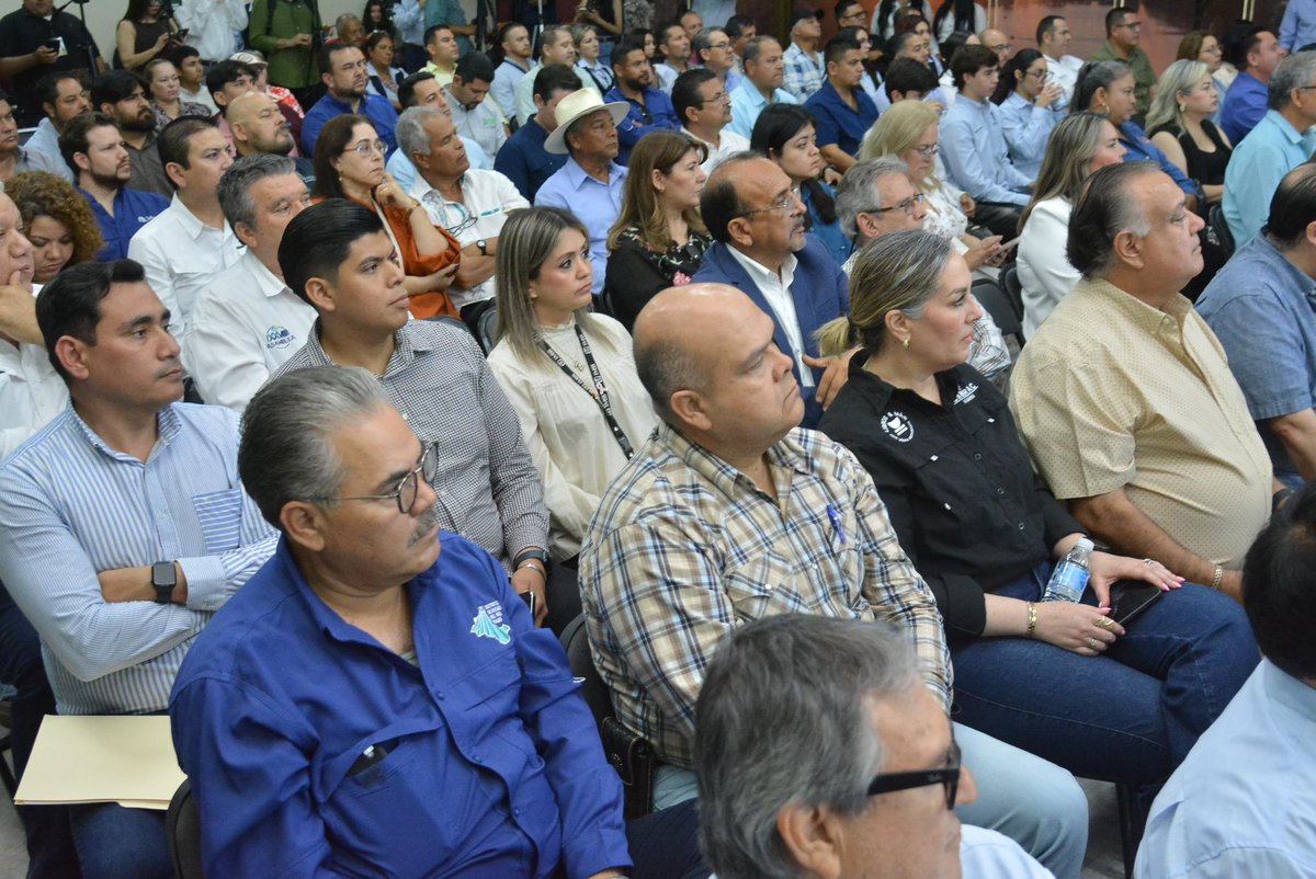 El Toby Hernandez 🎙📻 tweet media