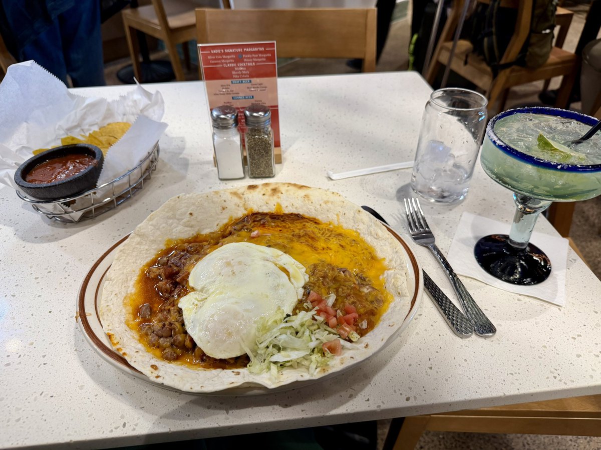 KC-10 Driver ✈️ 👨✈️ B-737 Wrangler tweet media