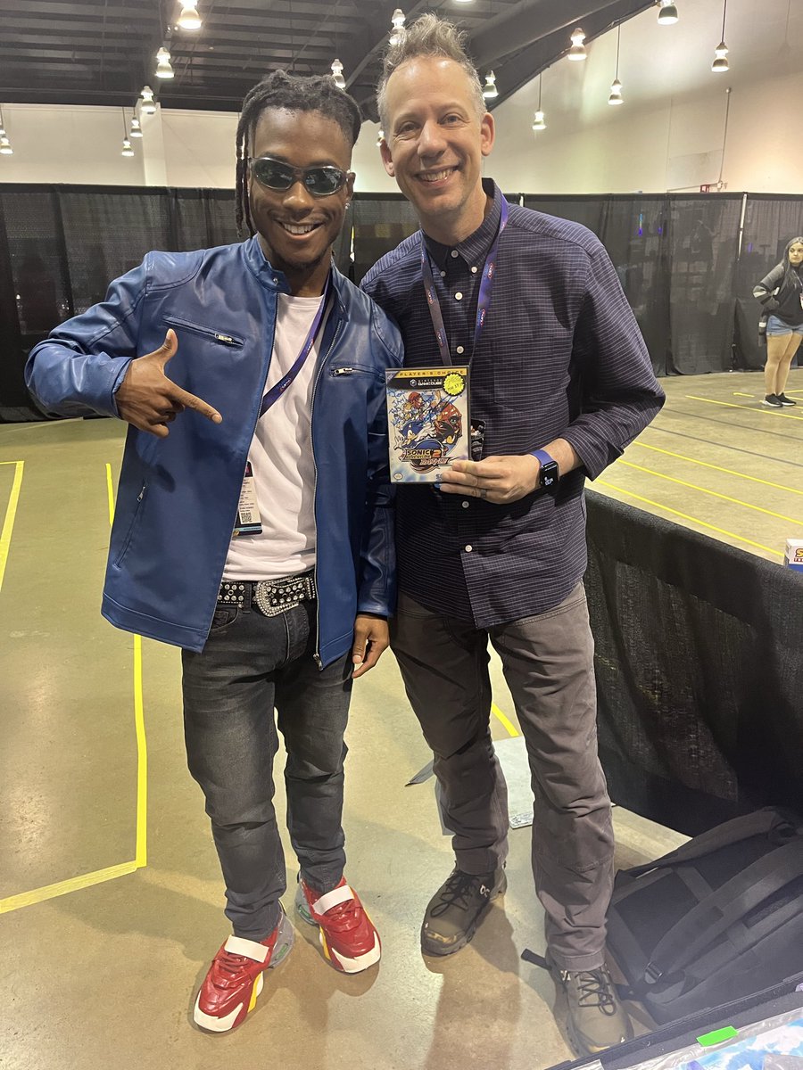 RUNNA JAY tweet media