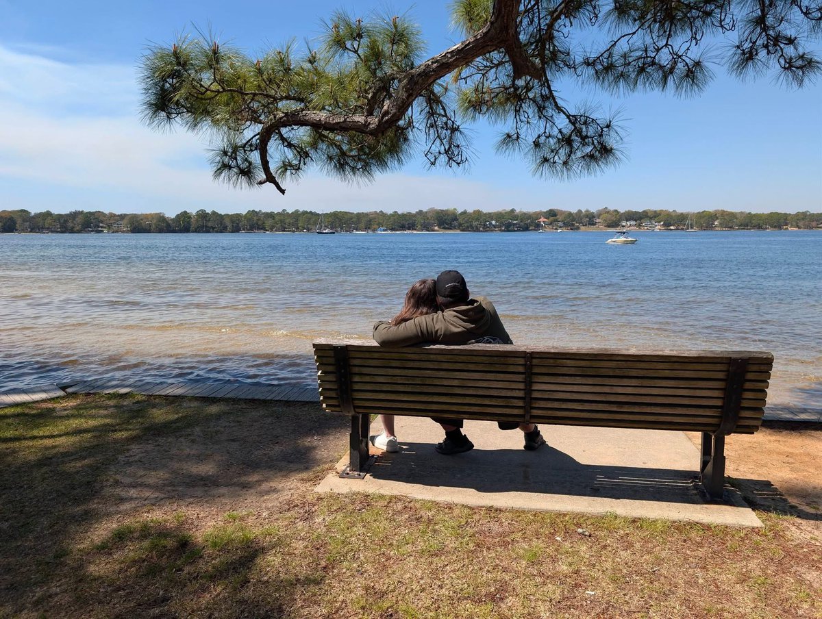 More from our Florida trip ❤️‍🔥 One day I’ll go to one of those tiki bars on the water 🙂‍↕️