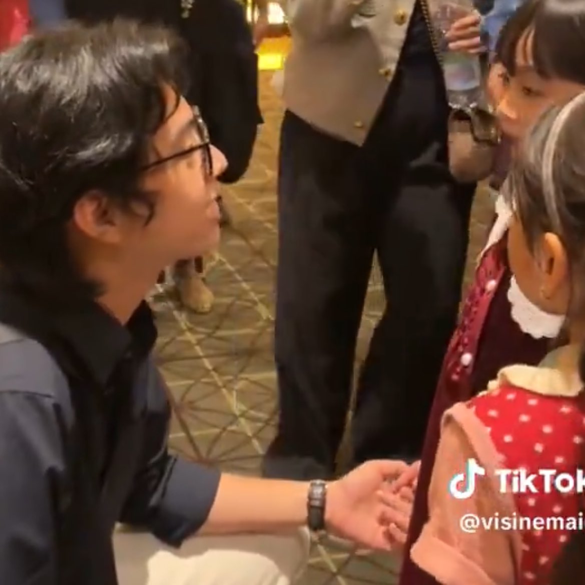 sals ◜◡◝ tweet media