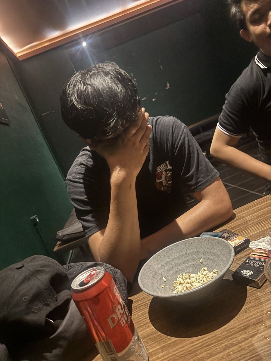 La Sin Nombre tweet media