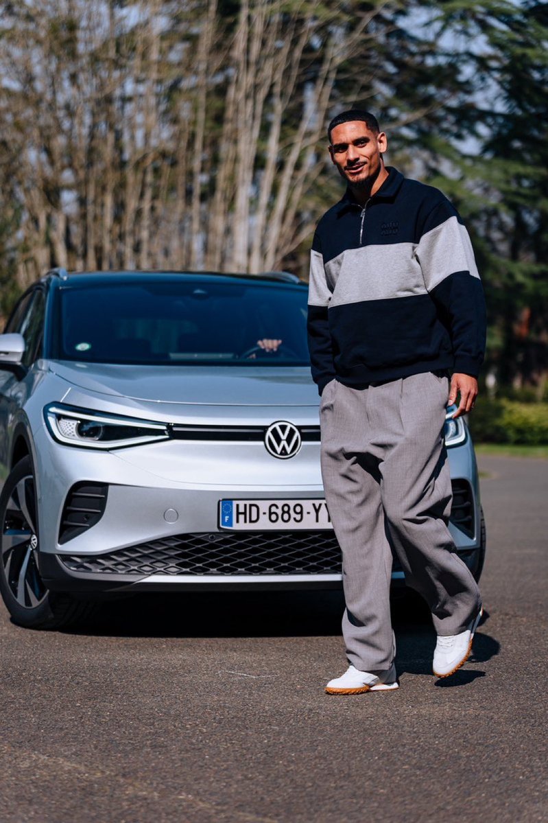 Palace Report tweet media